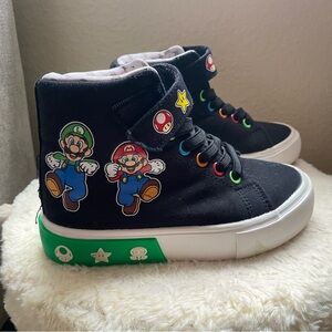 Nintendo Black and Green Kids Sneakers